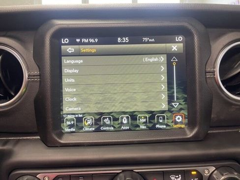 Used 2022 Jeep Wrangler Unlimited Sahara w/ Cold Weather Group image 31