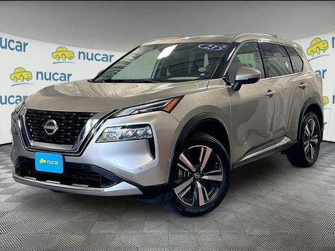Used 2023 Nissan Rogue Platinum w/ Platinum Premium Package AWD/4WD image 3