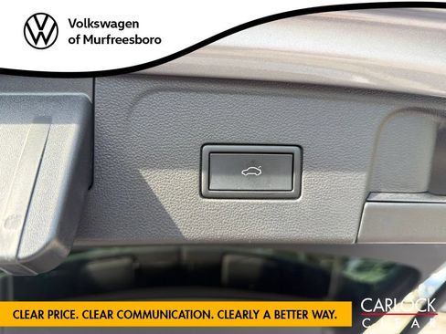 Used 2024 Volkswagen Atlas SE FWD image 28