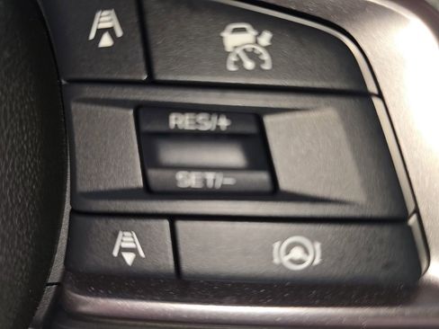 Used 2025 Subaru Outback Premium image 13