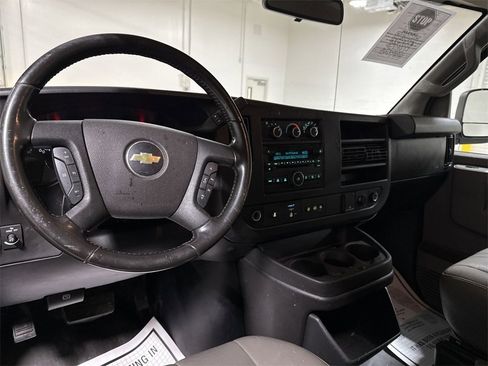 Used 2020 Chevrolet Express 2500 w/ Communications Package image 10