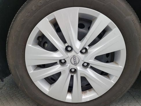 Used 2024 Nissan Sentra S FWD image 31
