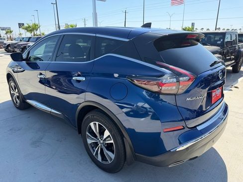 Used 2022 Nissan Murano S image 5