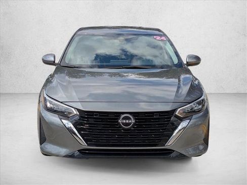 Used 2024 Nissan Sentra S image 2