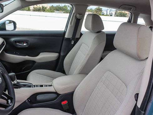 Certified 2024 Honda HR-V LX image 18