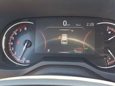 Used 2024 Toyota RAV4 XLE FWD image 13