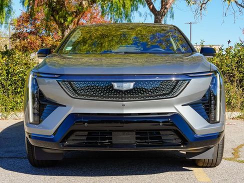 New 2026 Cadillac Optiq Sport 2 image 4