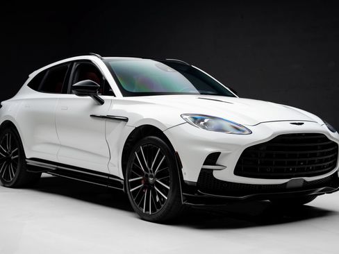 Used 2023 Aston Martin DBX 707 AWD/4WD image 86