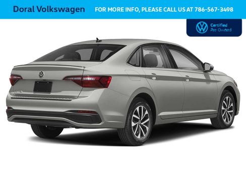 Used 2023 Volkswagen Jetta S image 2