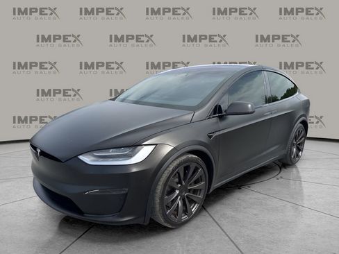 Used 2022 Tesla Model X Plaid image 1