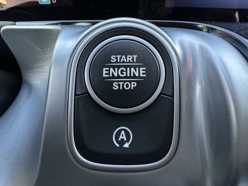 Certified 2024 Mercedes-Benz GLB 250 4MATIC image 24