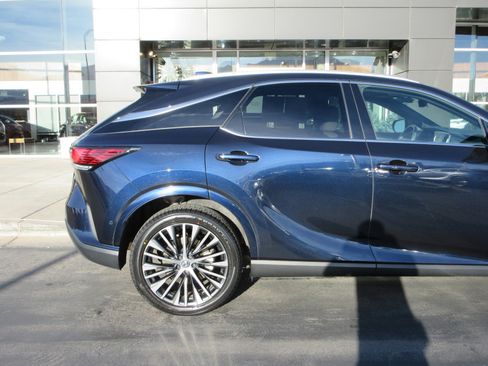 Used 2024 Lexus RX 350 w/ Convenience Package image 10