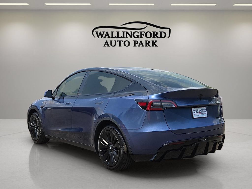 Used 2021 Tesla Model Y Long Range AWD/4WD image 6
