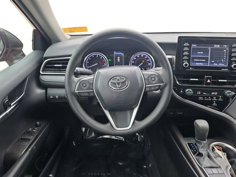 Used 2024 Toyota Camry LE w/ Convenience Package FWD image 12