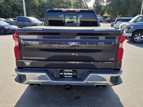Used 2023 Chevrolet Silverado 1500 LT AWD/4WD image 12
