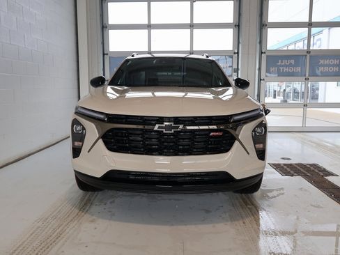 New 2026 Chevrolet Trax RS image 5