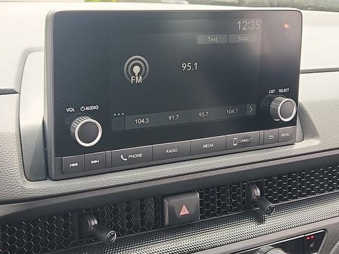 Used 2025 Honda CR-V EX image 17