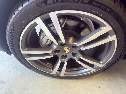 Used 2012 Porsche Cayenne S AWD/4WD image 37