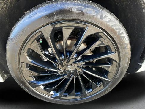 Used 2022 Lincoln Aviator Reserve w/ Equipment Group 201A image 17