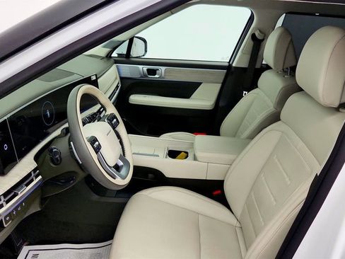 Used 2025 Hyundai Santa Fe Calligraphy image 20