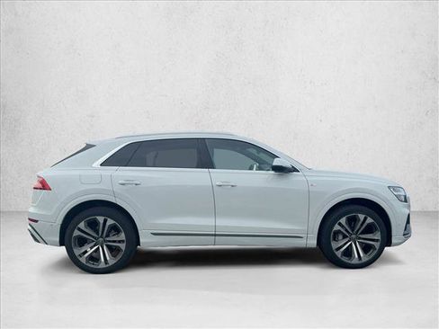 Used 2020 Audi Q8 Premium Plus image 4
