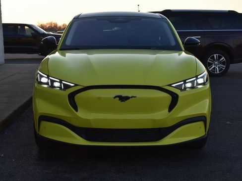 Used 2025 Ford Mustang Mach-E Premium image 8