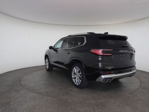 Used 2025 GMC Acadia Denali w/ Super Cruise Package FWD image 12