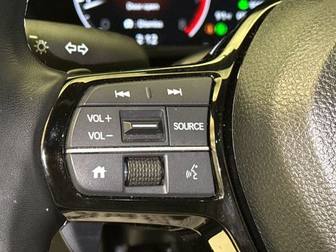Certified 2025 Honda Civic Sport image 28