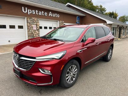 Used 2022 Buick Enclave Essence