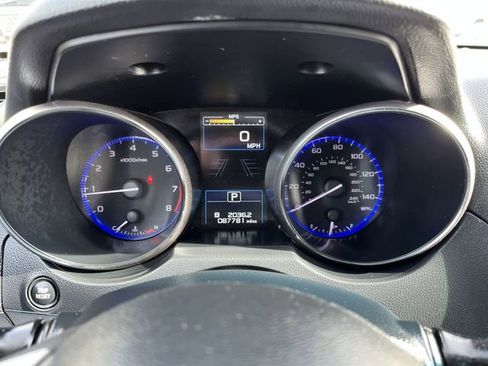 Used 2019 Subaru Outback 2.5i Premium image 12