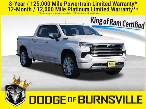 Used 2024 Chevrolet Silverado 1500 High Country w/ High Country Premium Package AWD/4WD image 1