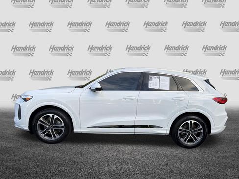 Used 2025 Audi Q5 Prestige AWD/4WD image 9