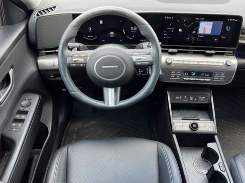 Certified 2024 Hyundai Kona Limited FWD image 12
