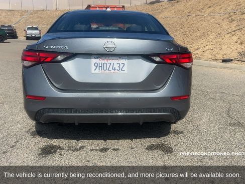 Used 2024 Nissan Sentra SV FWD image 7
