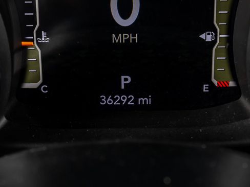 Used 2022 Jeep Gladiator Overland image 21