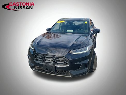 Used 2023 Honda HR-V Sport image 5