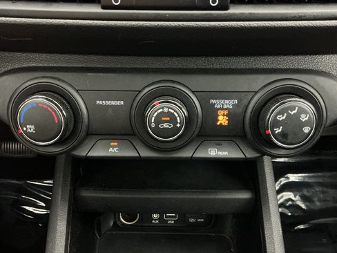 Used 2020 Kia Forte LXS FWD image 37