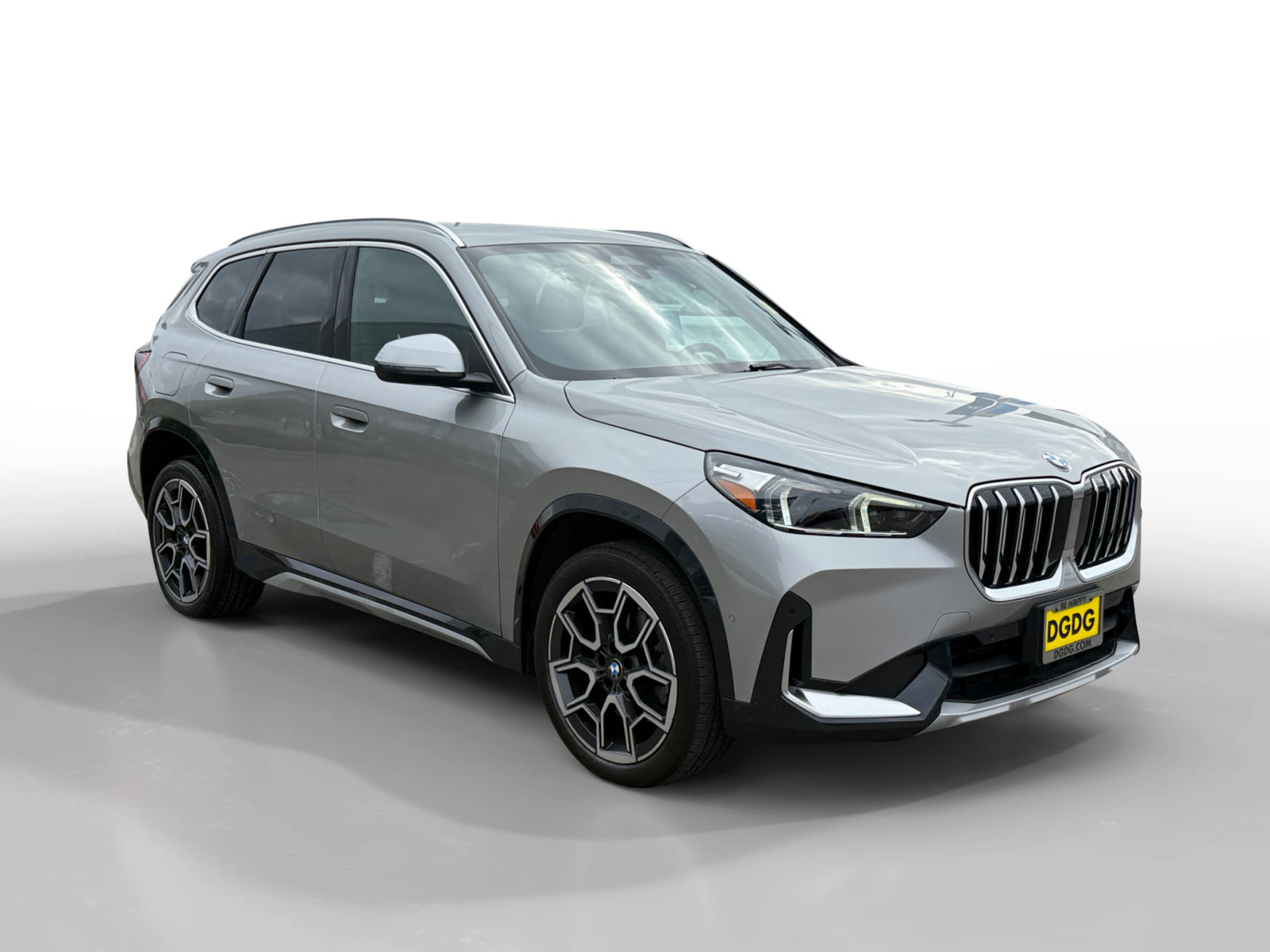Used 2023 BMW X1 xDrive28i w/ Convenience Package AWD/4WD image 7