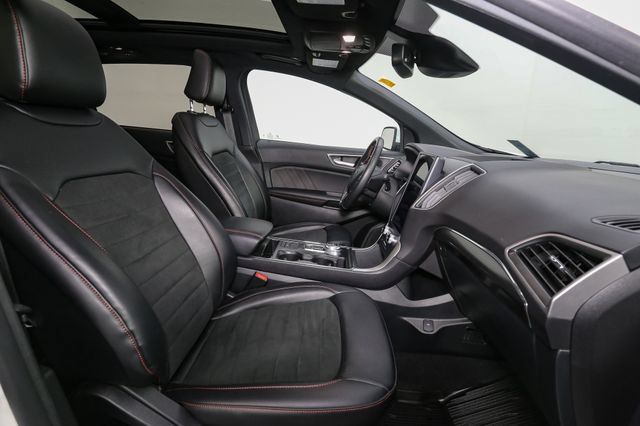 Used 2024 Ford Edge ST-Line AWD/4WD image 16