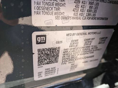 Used 2025 Chevrolet Silverado 1500 LT w/ Safety Package RWD image 16