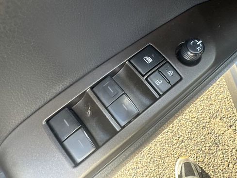 Used 2024 Toyota Camry SE w/ Cold Weather Package image 25