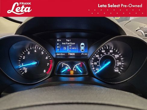 Used 2019 Ford Escape SE FWD image 15