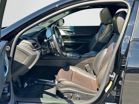 Certified 2023 Cadillac CT4 V w/ LPO, ONYX Package image 16