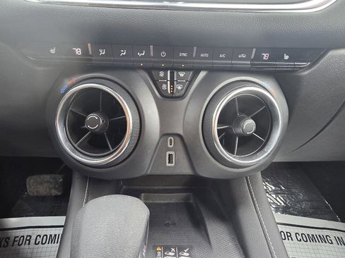 Used 2024 Chevrolet Blazer LT w/ Blazer LT Plus Package image 21