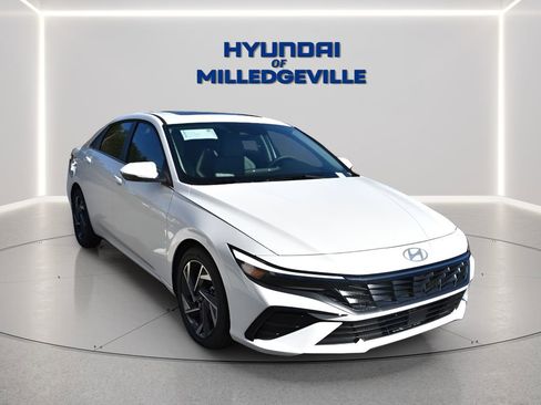 New 2026 Hyundai Elantra Limited FWD image 6
