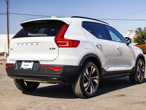 New 2026 Volvo XC40 B5 Ultra w/ Climate Package image 5