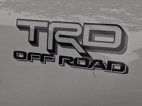 Used 2026 Toyota Tacoma TRD Off-Road AWD/4WD image 9