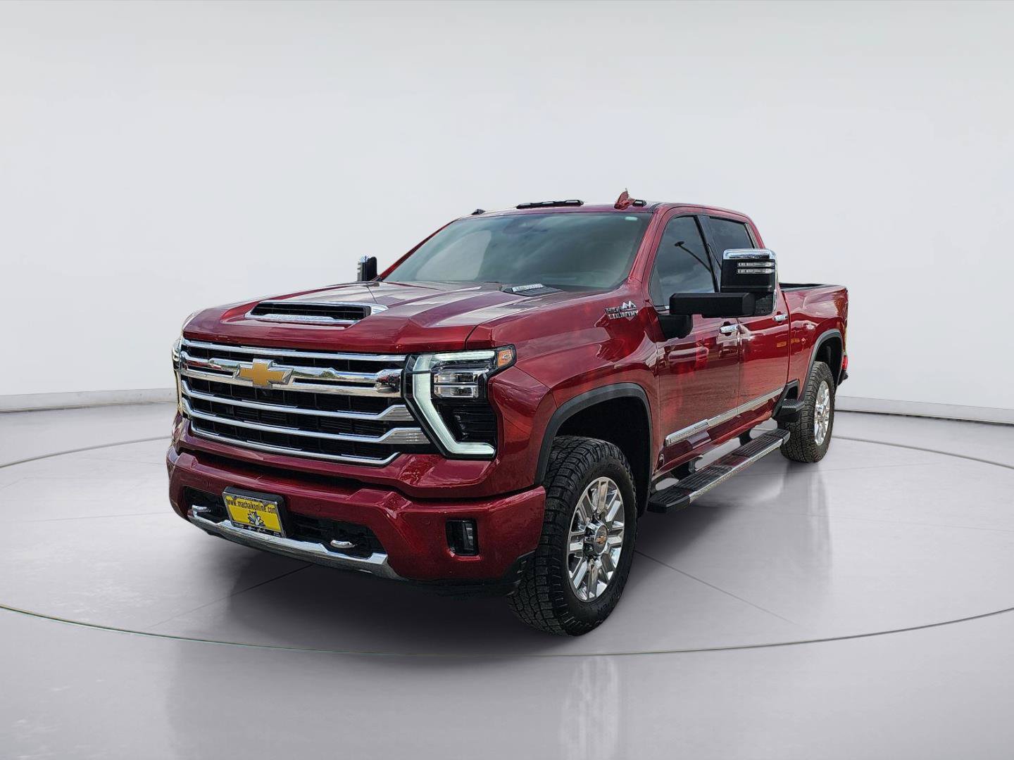 Used 2024 Chevrolet Silverado 2500 High Country w/ Technology Package AWD/4WD image 1