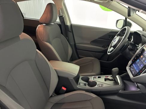 Used 2025 Subaru Crosstrek 2.0i Premium image 27
