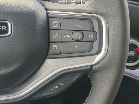 New 2026 Jeep Grand Wagoneer Limited AWD/4WD image 34